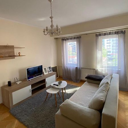 M&C Central Apartment Skopje Exterior foto