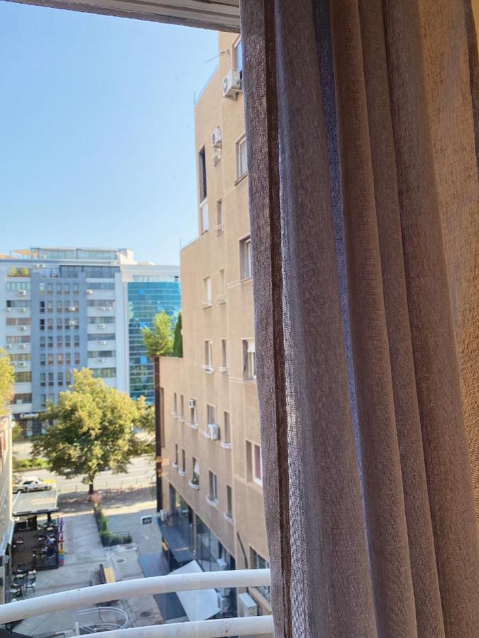 M&C Central Apartment Skopje Exterior foto