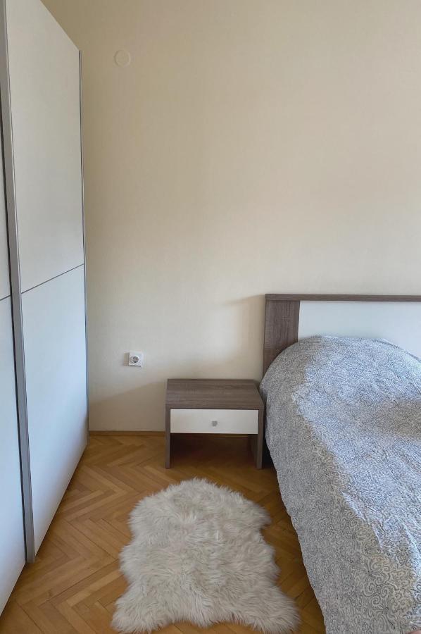 M&C Central Apartment Skopje Exterior foto
